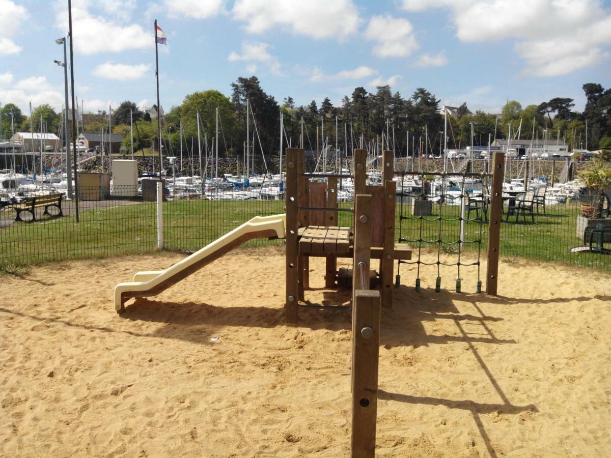 Gite De La Marina Dans La Presqu'Ile De Lézardrieux Eksteriør billede